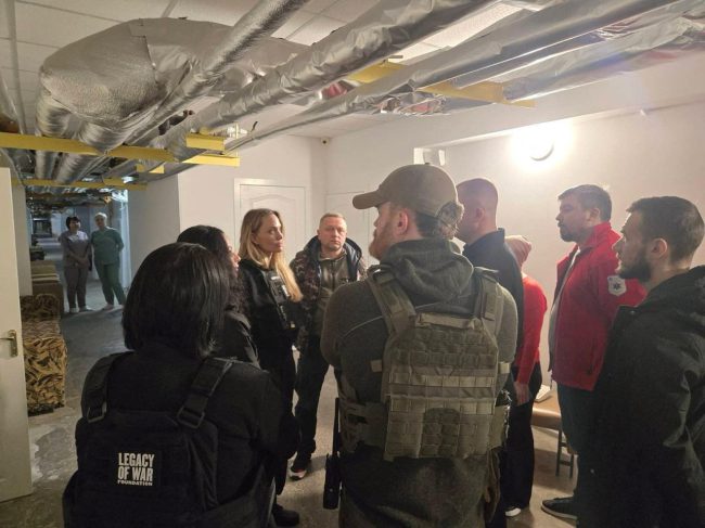 20251106191401-690cf379b9463